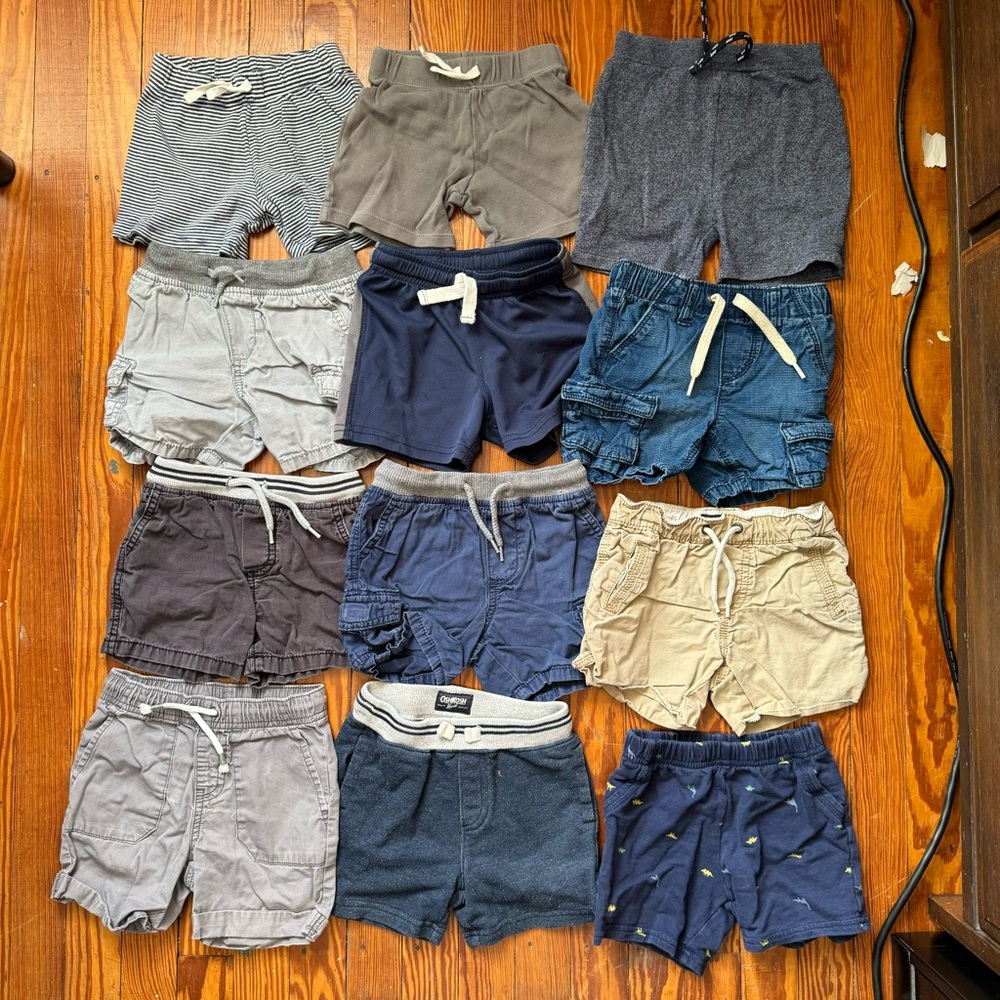 Lot of 12 toddler boys shorts size 24 months